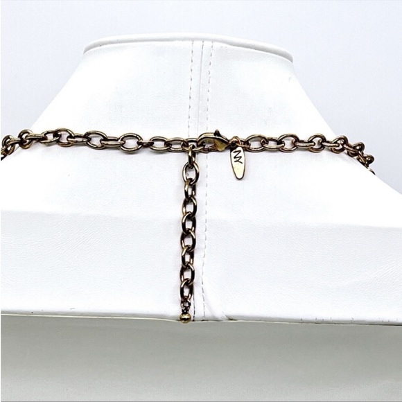 Vintage Fan Shaped Green Cabochon Retro Collar Necklace - Picture 4 of 4